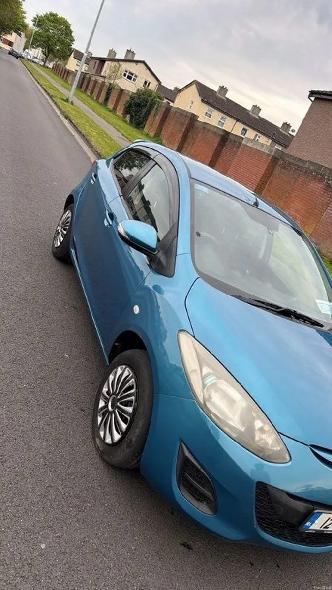 2012 Mazda Demio - Image 4