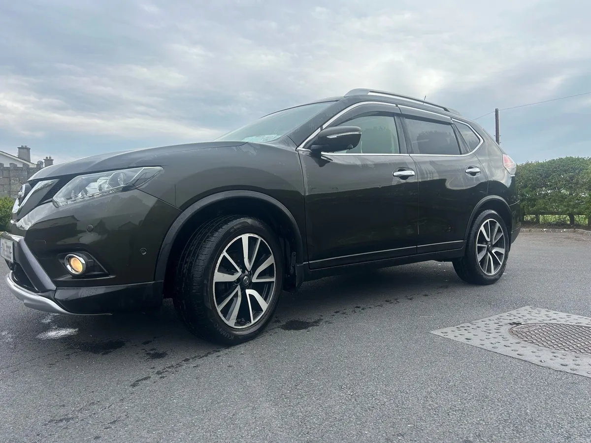 Nissan x trail low mileage top spec! - Image 2