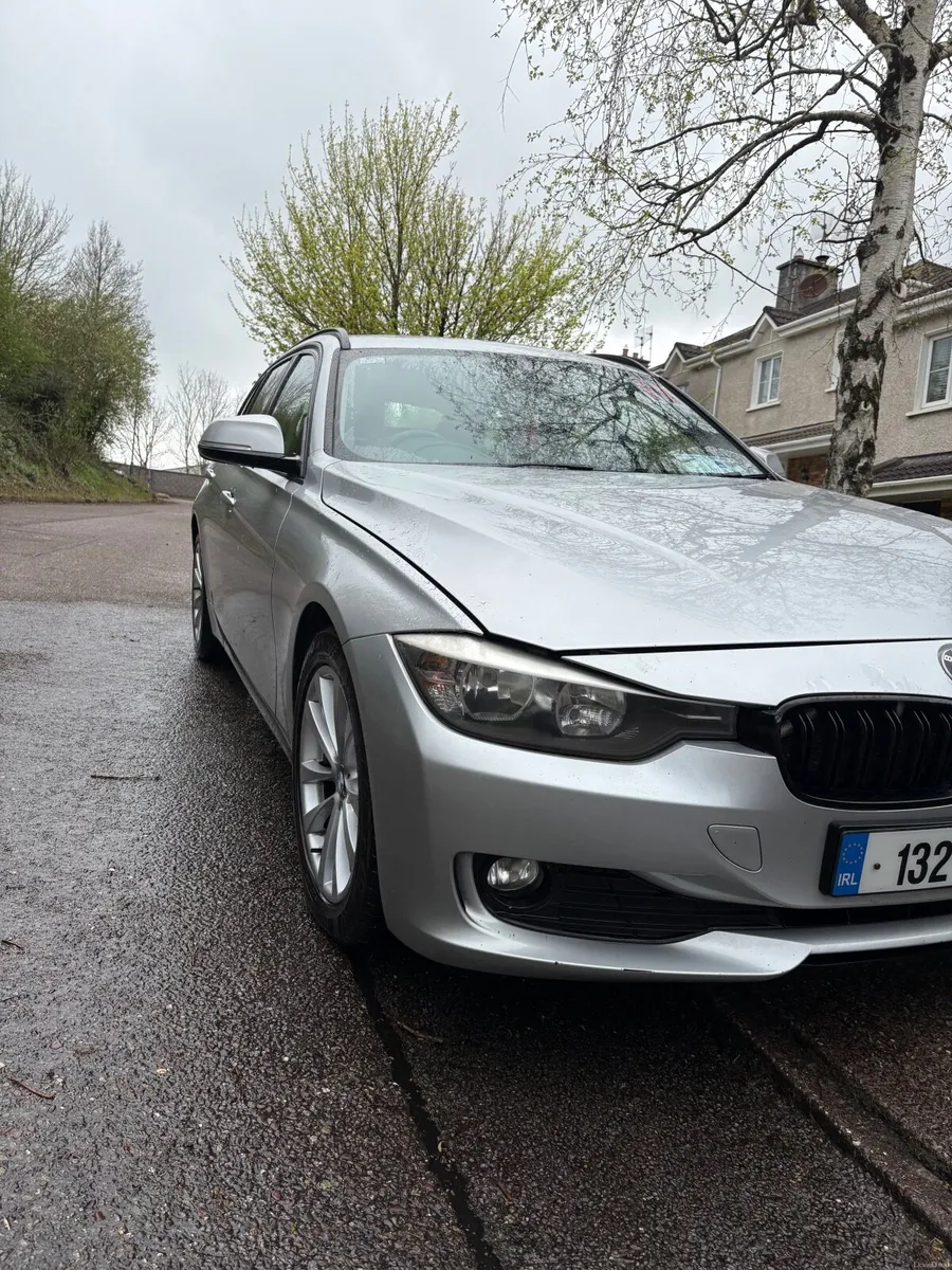 BMW 318d estate 2013 - Image 2
