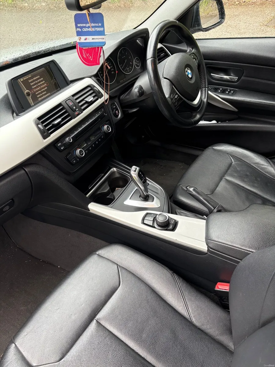 BMW 318d estate 2013 - Image 3