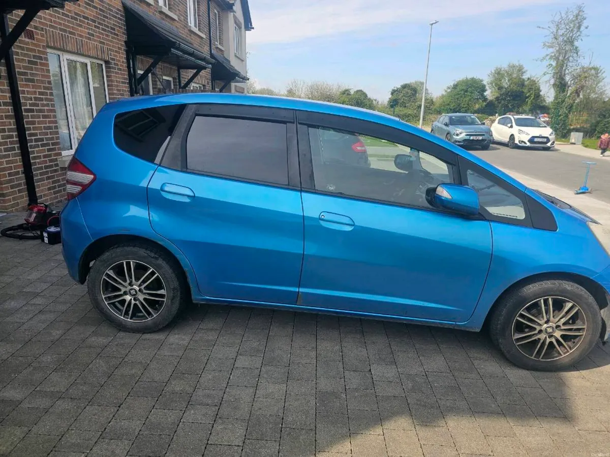 Honda fit - Image 3