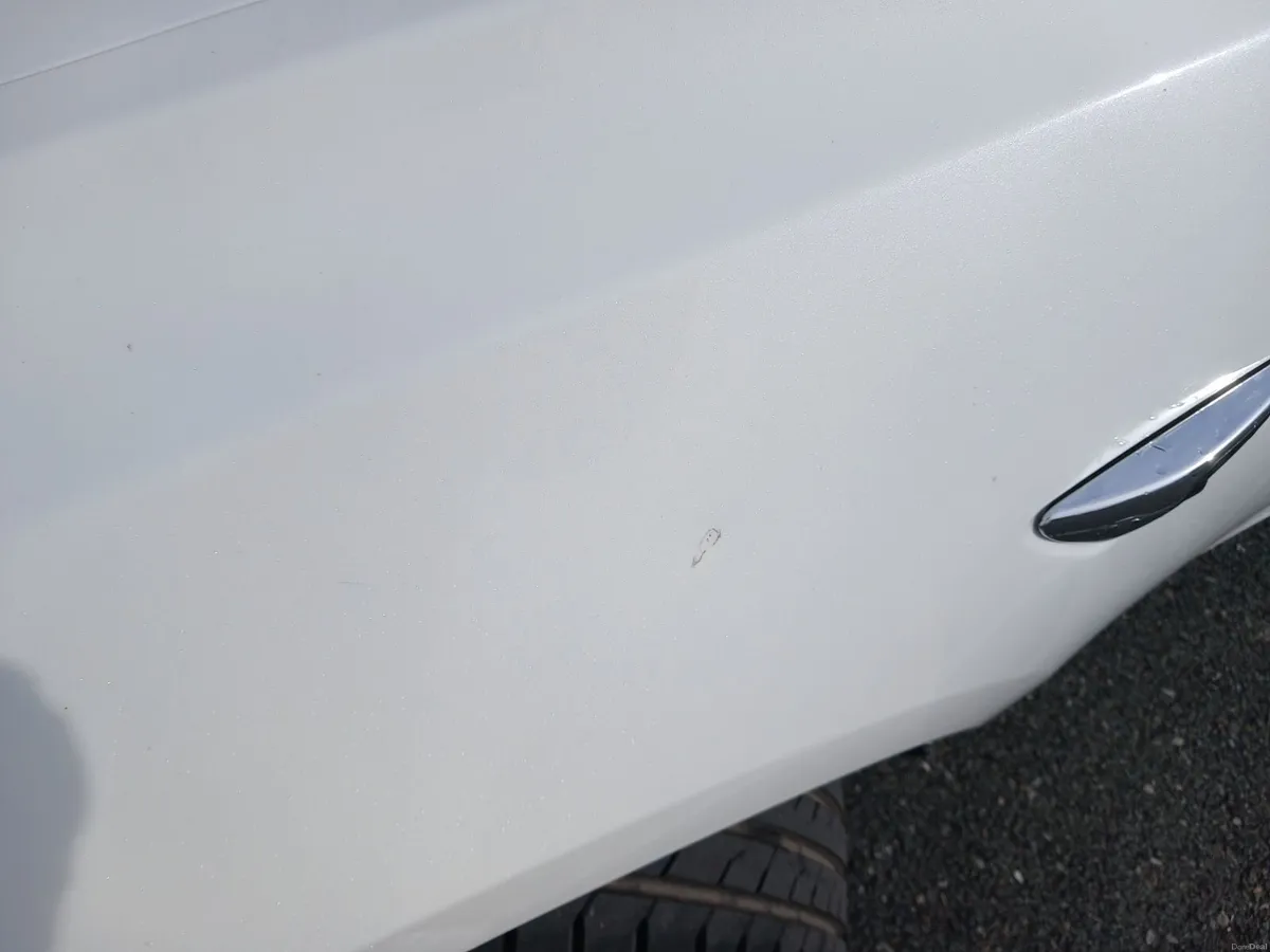 Tesla Model 3  SR+ 2020 - Image 3