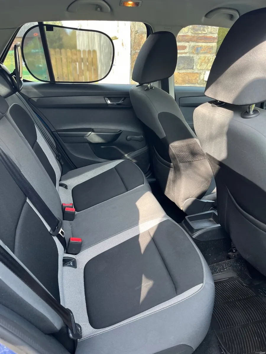 Skoda Fabia 2015 - Image 3