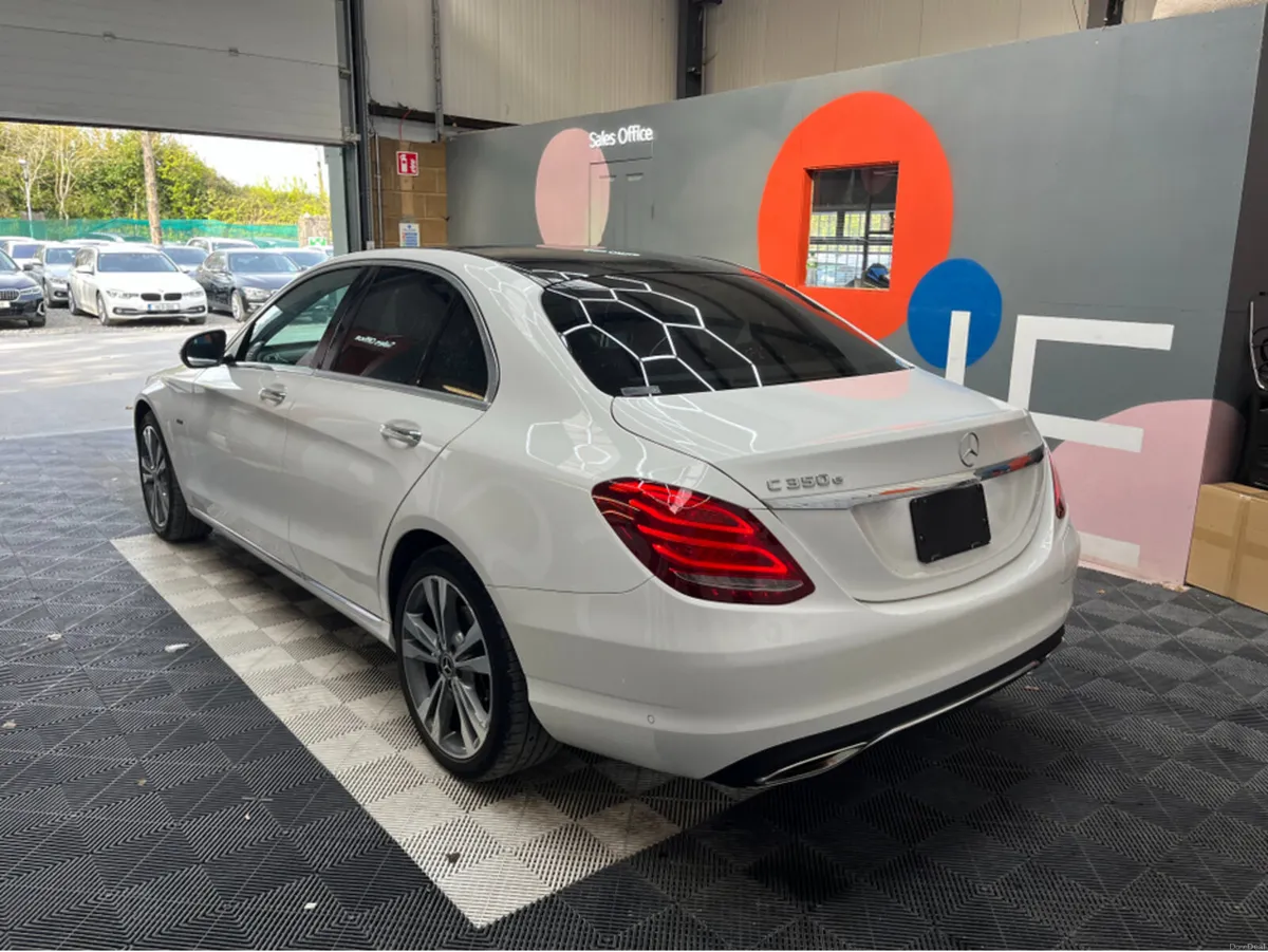 Mercedes-Benz C-Class 2018 MERCEDES-BENZ C350E AVA - Image 4