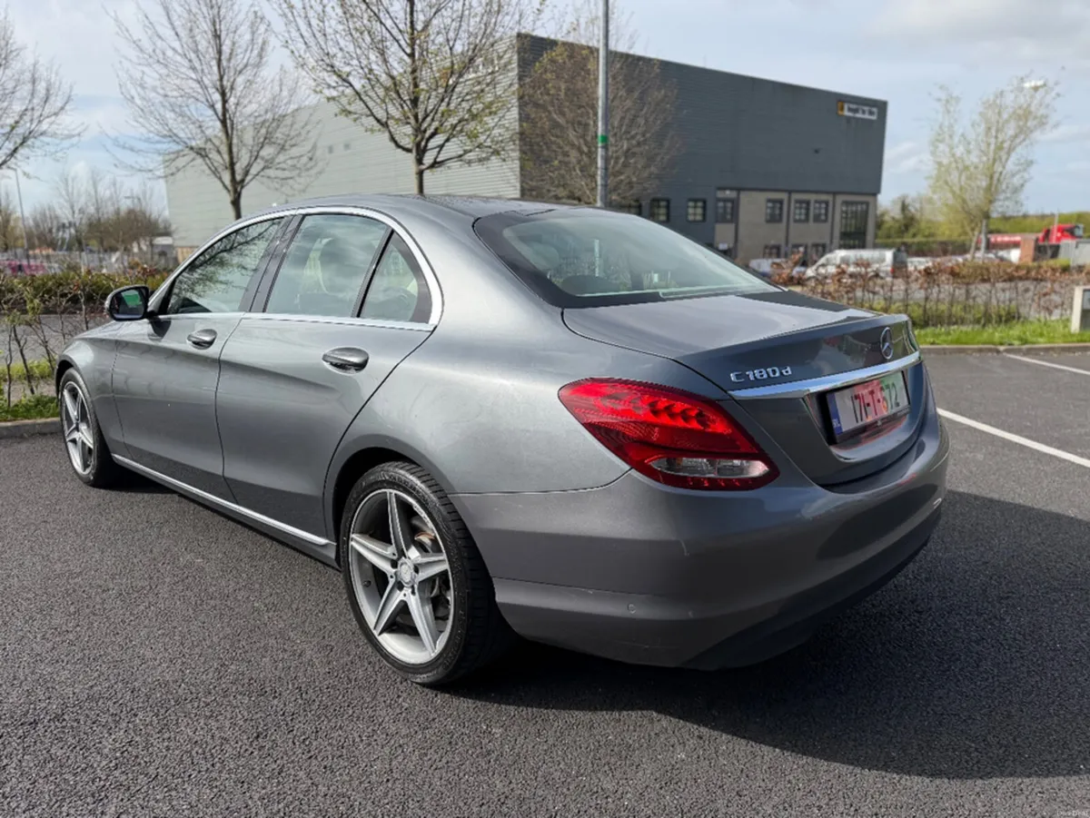 Mercedes-Benz C-Class 180 D AVANTGARDE AUTO 4DR - Image 3