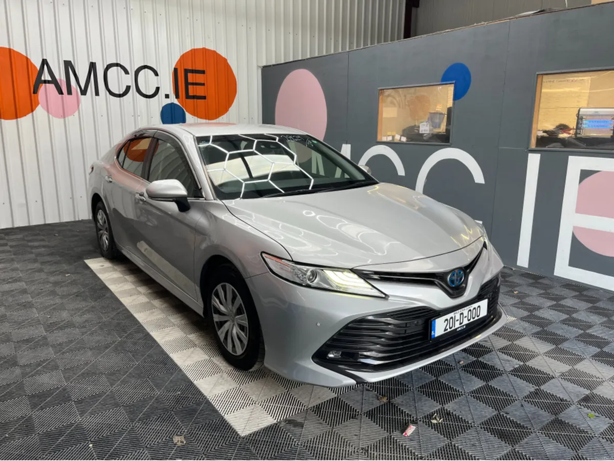 Toyota Camry 2020 TOYOTA CAMRY X 2.5 AUTOMATIC / C - Image 1