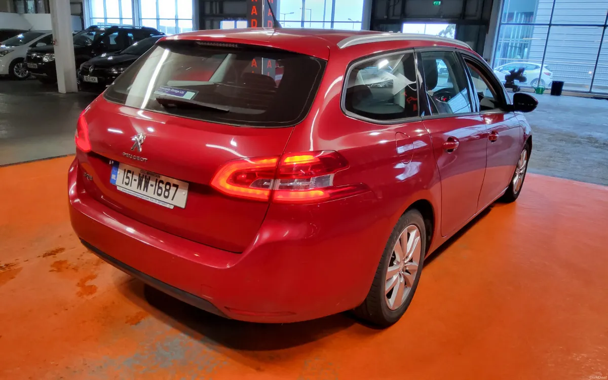 Peugeot 308 2015 - Image 3