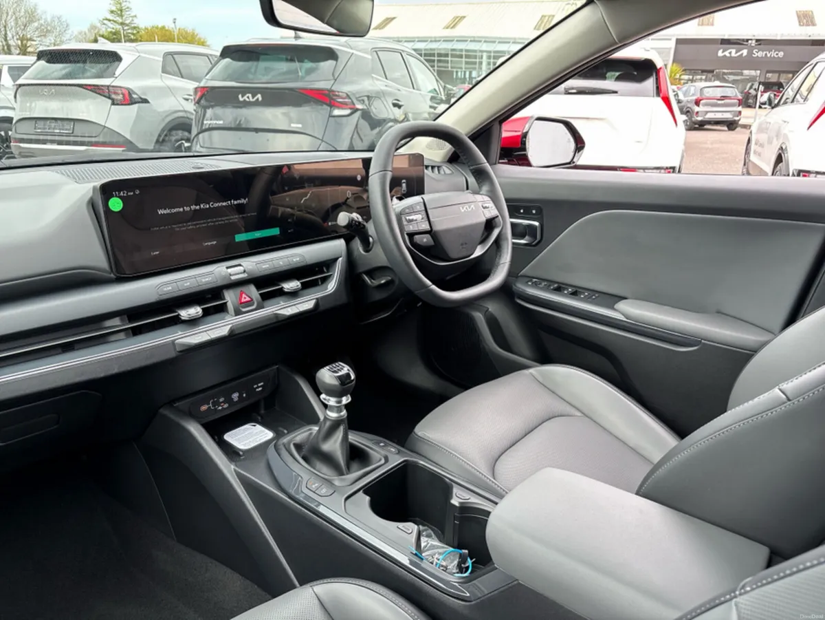 Kia K4 1.0 MHEV K3 - Image 4