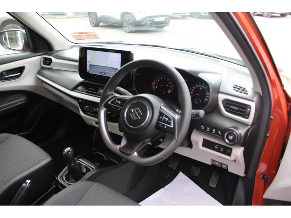 Suzuki Swift 1.2 hybrid motion 5DR *0% finance and - Image 5