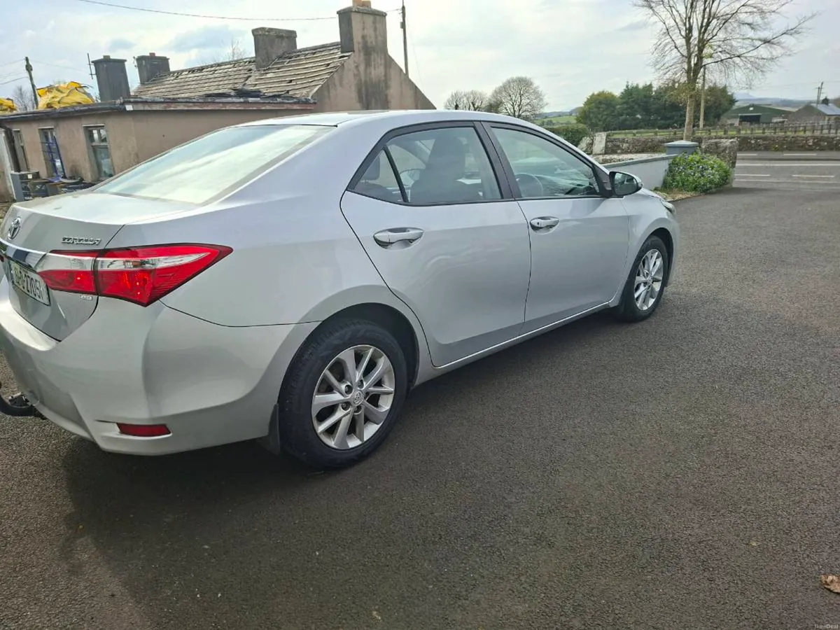 2015 toyota corolla 1.4d4d - Image 3