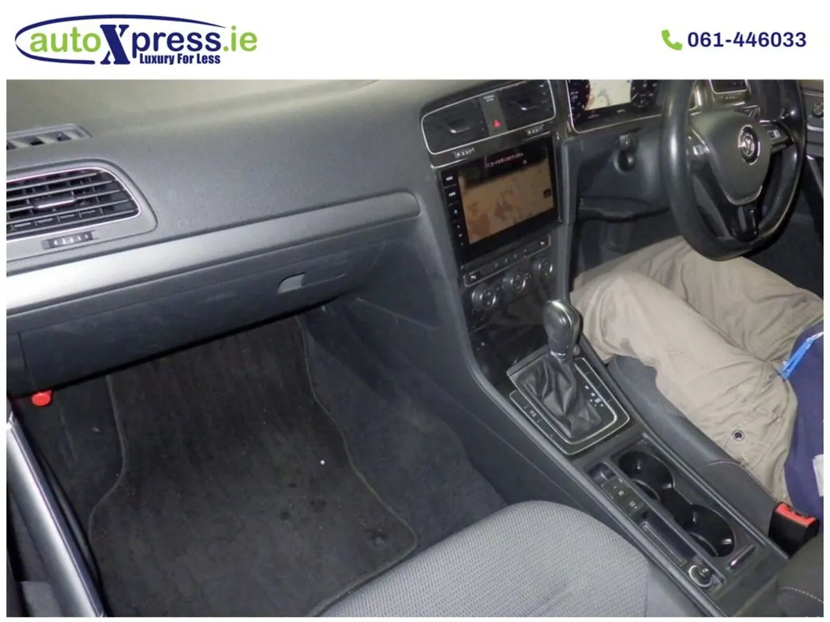 Volkswagen Golf 1.2 TSI COMFORTLINE, Reversing cam - Image 2