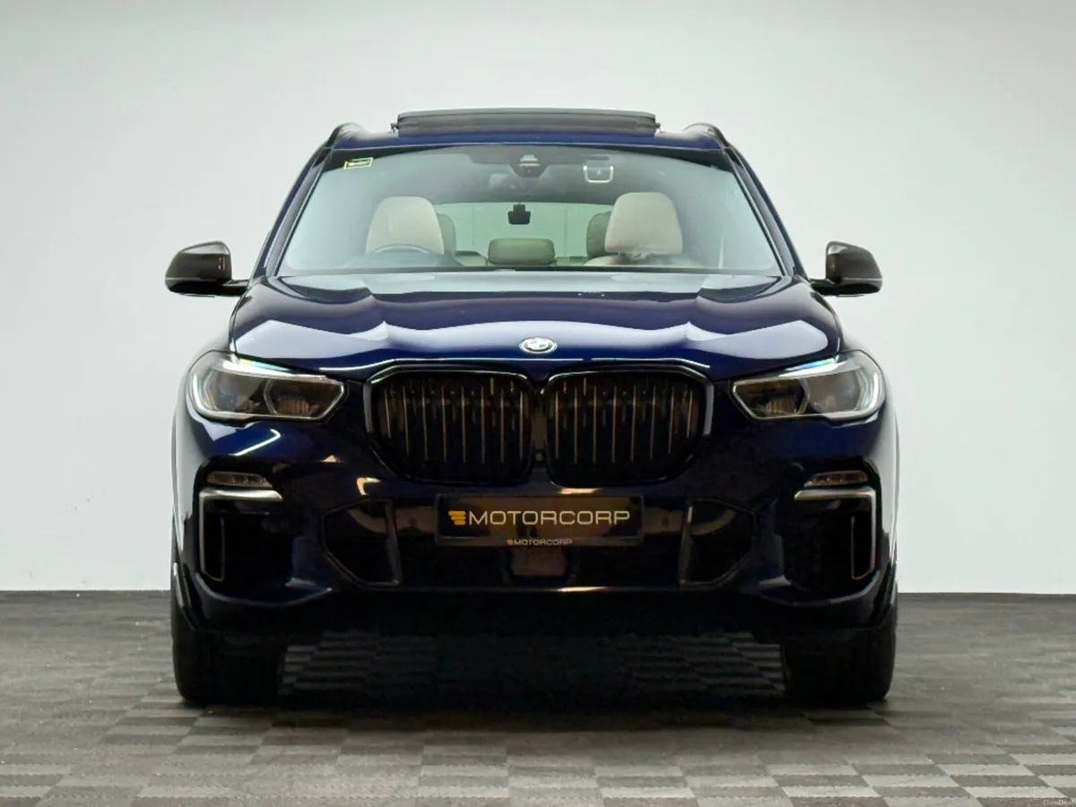 BMW X5 M50D 7 SEATER *HUGE SPEC* - Image 2