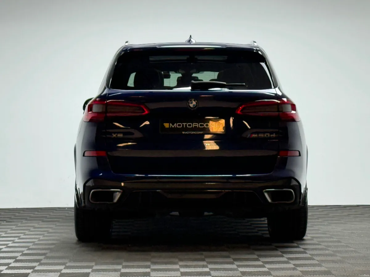BMW X5 M50D 7 SEATER *HUGE SPEC* - Image 6