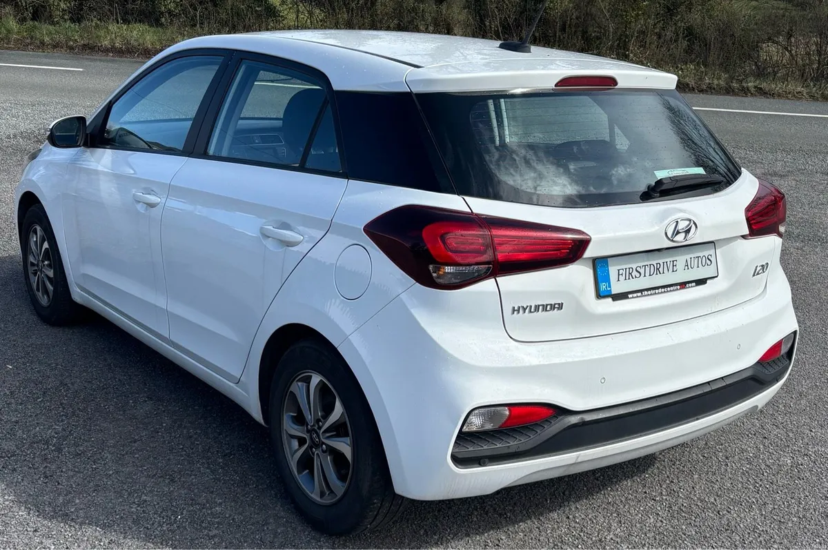 Hyundai I20 - Image 4