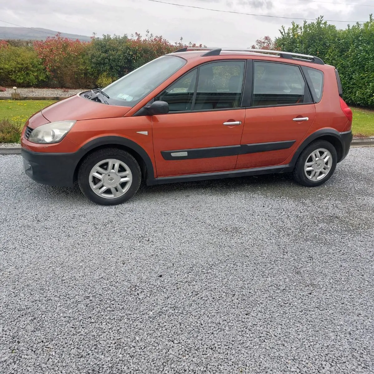 2008 renault scenic nct 2/27 tax 7/26 ta5€280 - Image 2