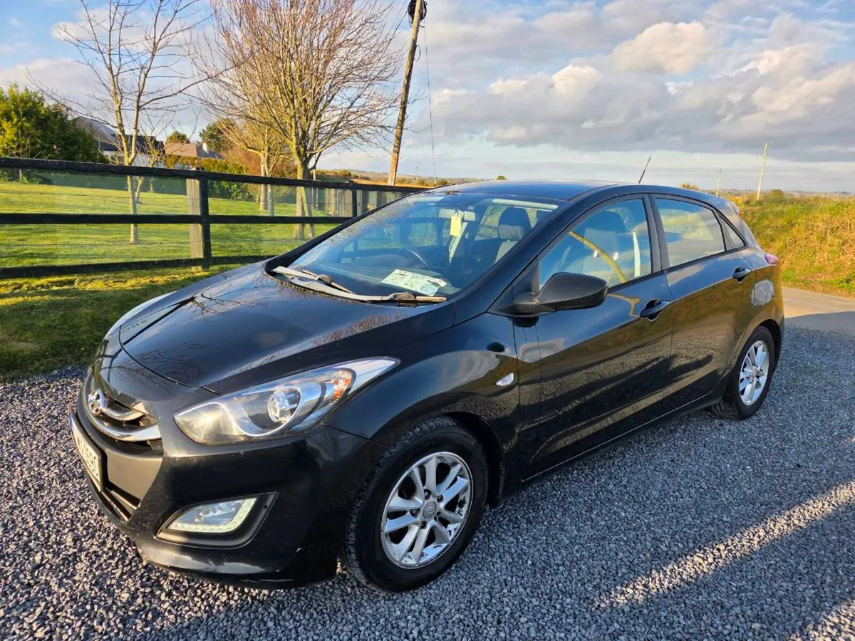 2012 Hyundai i30 Diesel 5 Door - Image 1
