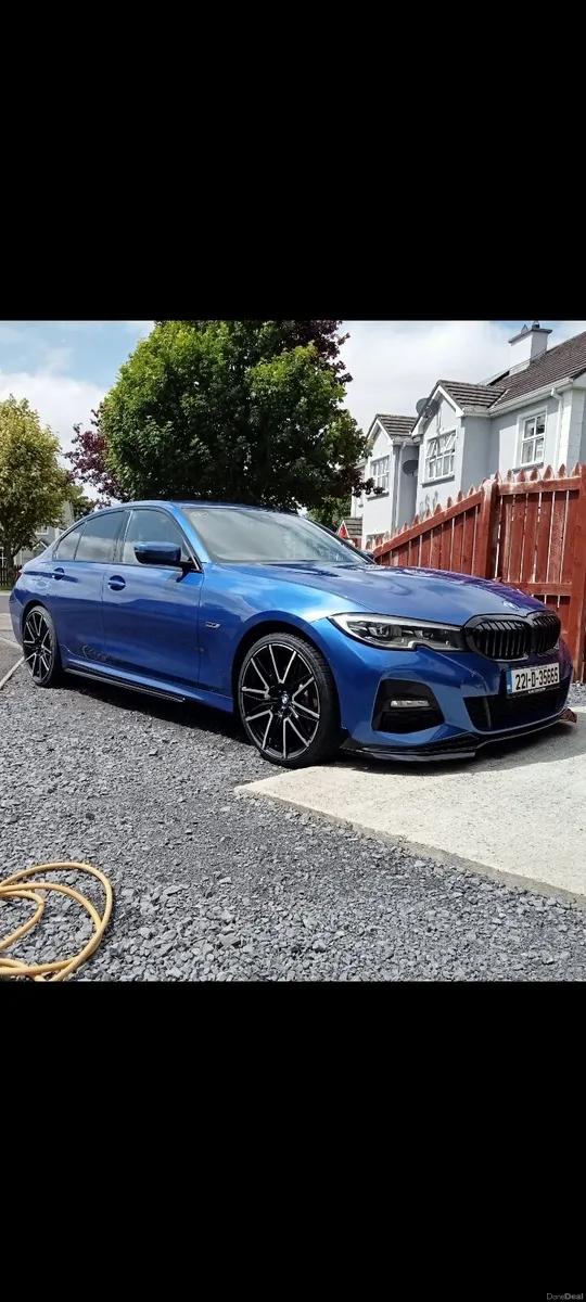 BMW msport pro 330e 2022 - Image 1