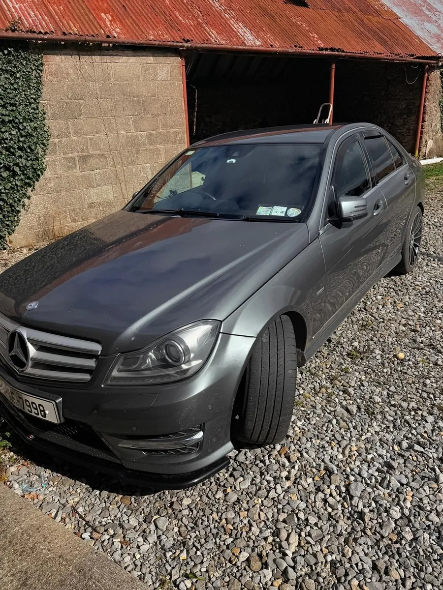 Mercedes-Benz C-Class 2011 - Image 1