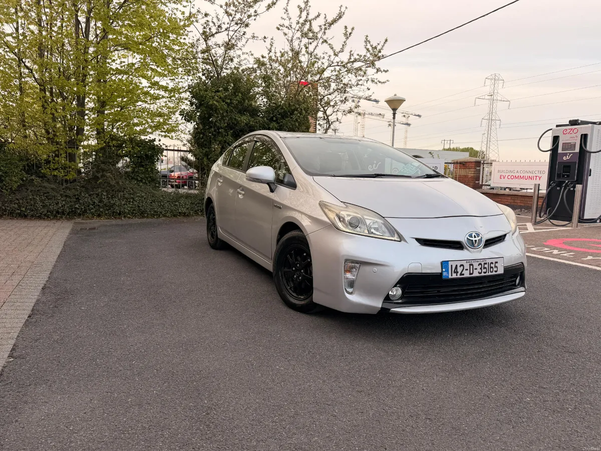 Toyota Prius 2014 - Image 3