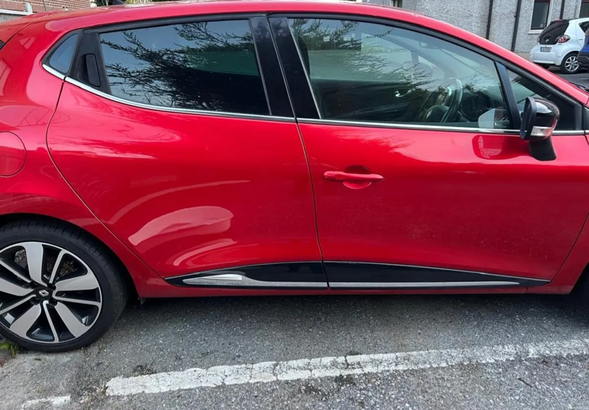 2016 Renault Clio 1.2 Expression | 48 KM |AUTOMATI - Image 1