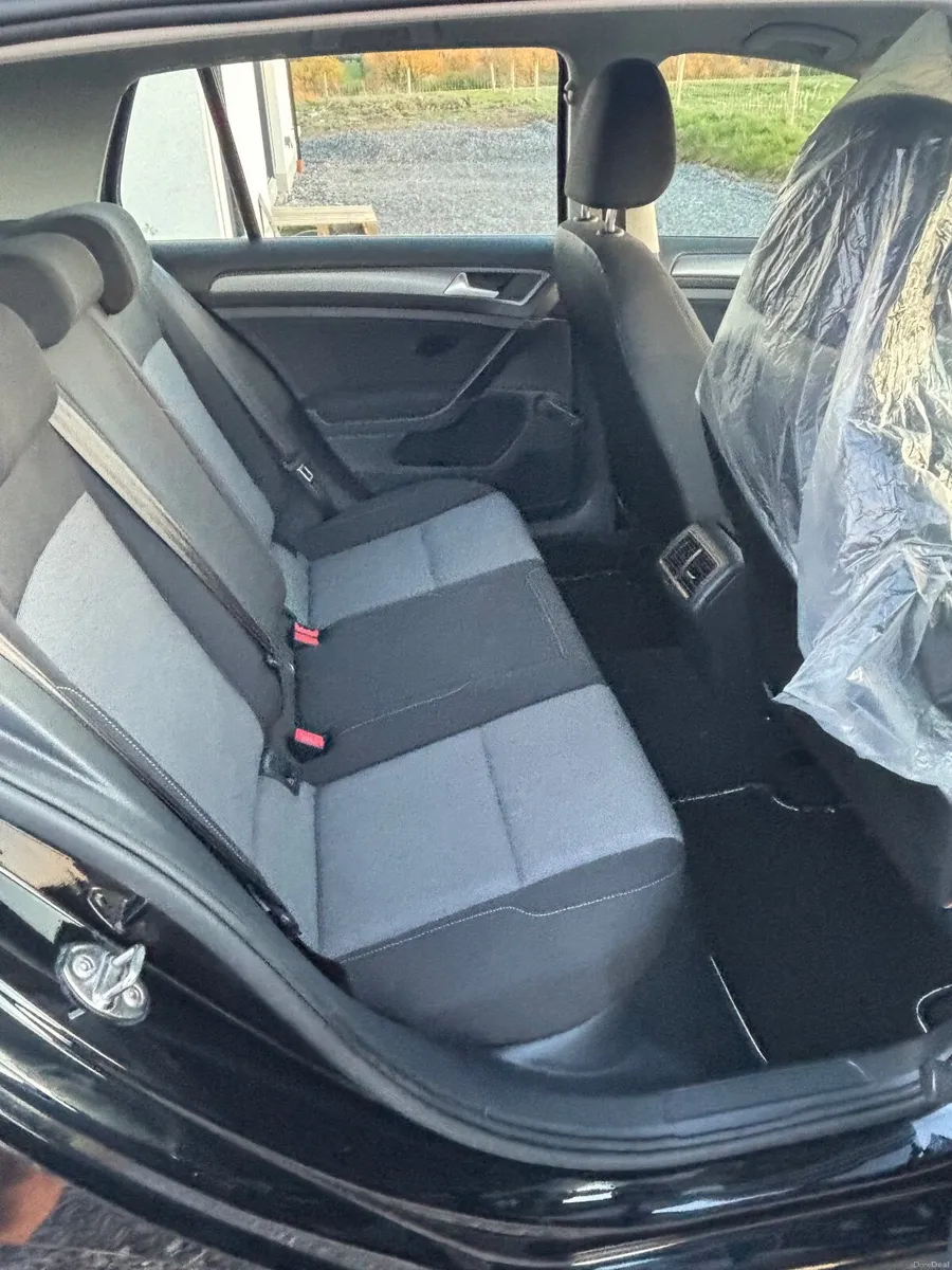 Volkswagen Golf 2014 - Image 3