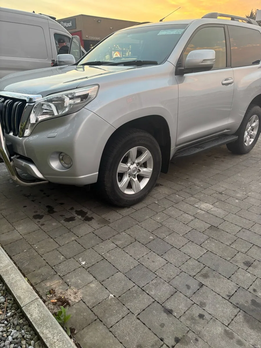 Land Cruiser - Image 2