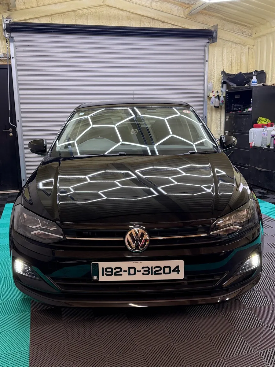 192D VW POLO - AUTOMATIC - 33,xxxKMS!! - Image 3