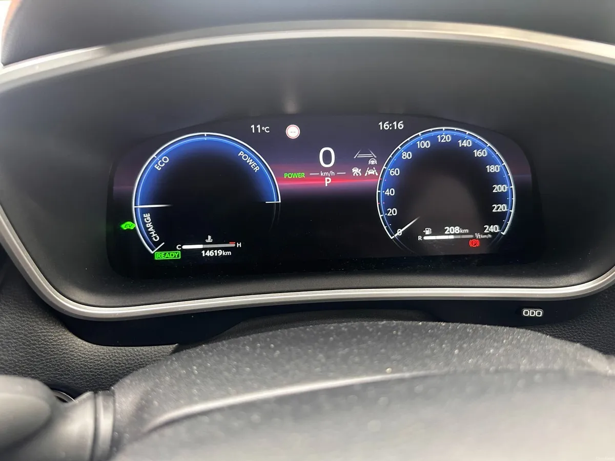 Toyota Corolla 2023 - Image 4