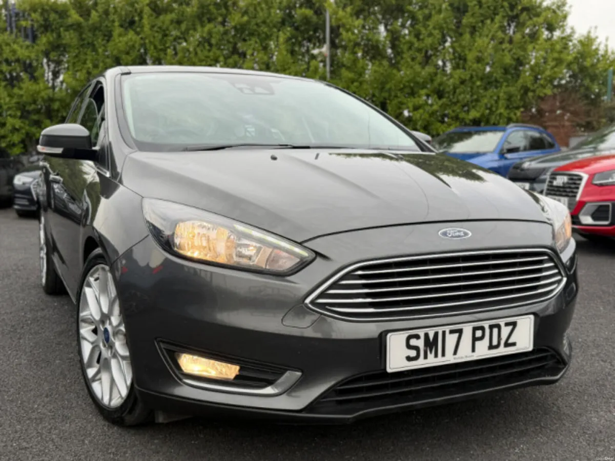 Ford Focus TITANIUM TDCI - Image 2