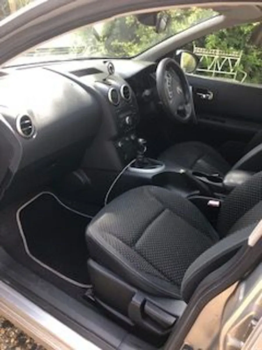 Nissan Qashqai 2008 - Image 3
