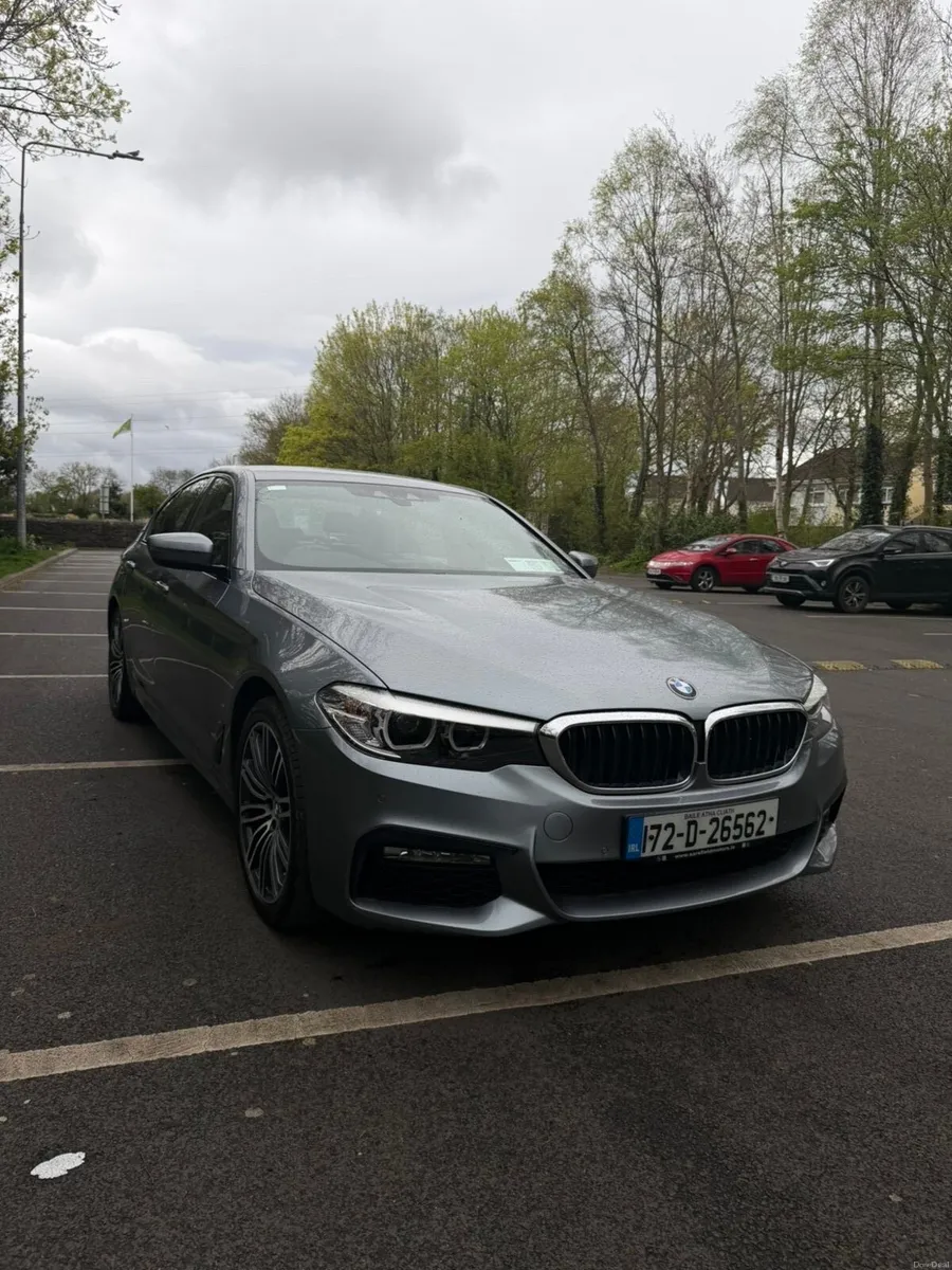 BMW 530e - Image 1