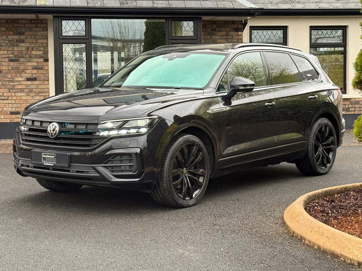 Immaculate 211 Volkswagen Touareg Black Ed! - Image 3