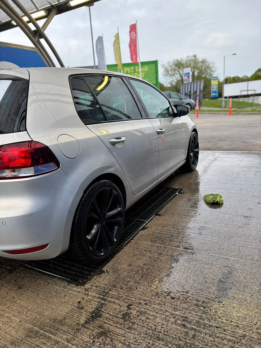 2012 VW GOLF 1.6 TDI AUTOMATIC - Image 4
