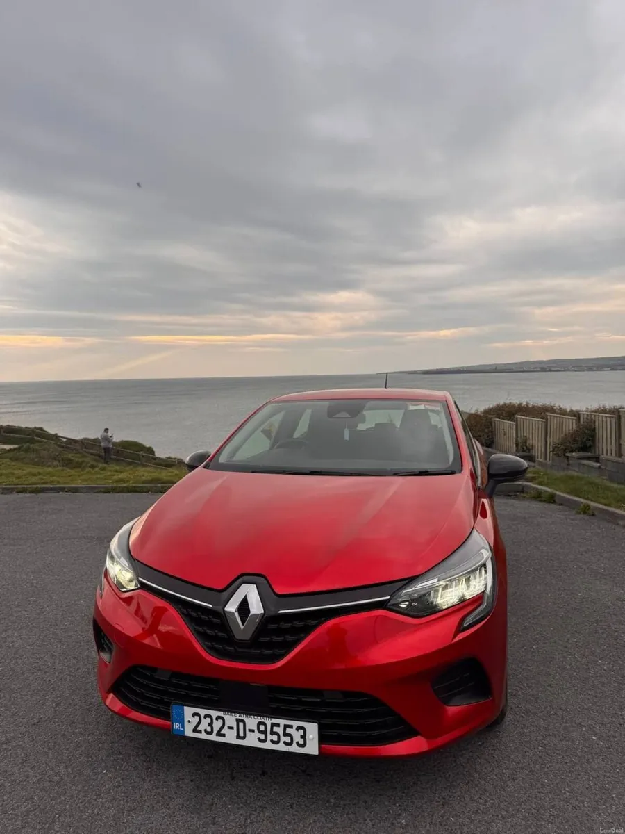 Renault Clio 2023 - Image 5
