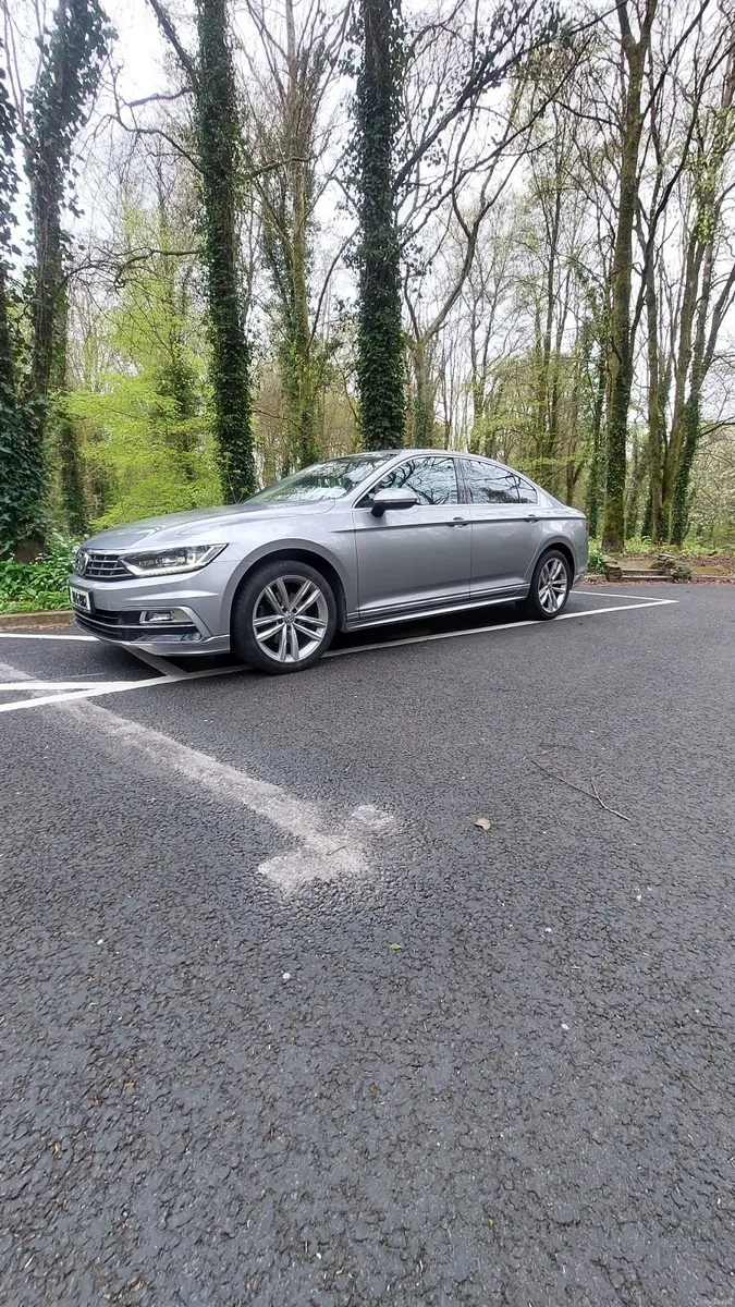Volkswagen Passat 2019 - Image 3