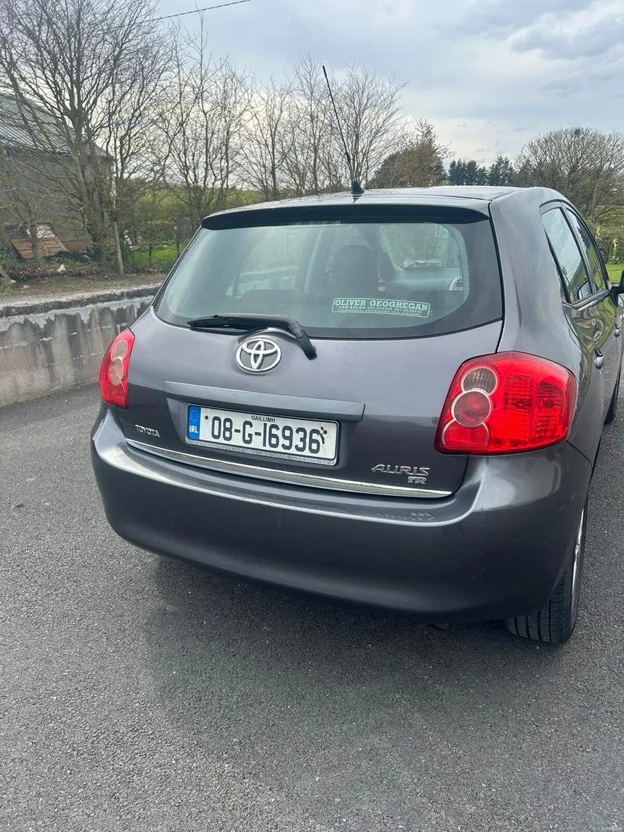 Toyota Auris 2008 - Image 1