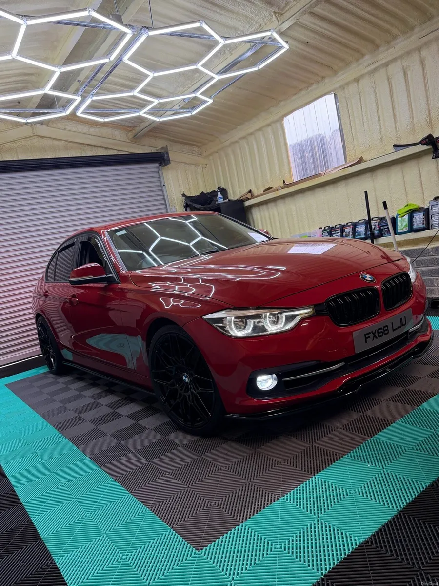 2018 318i SPORT - FULL YEARS NCT + 3 MONTHS TAX🔥 - Image 4