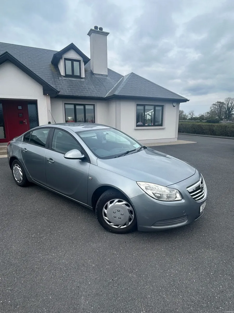 Opel Insignia 2010 - Image 1