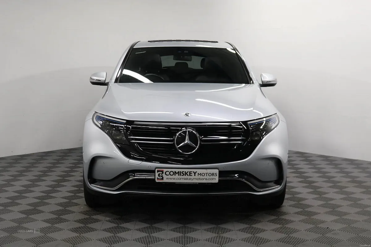 Mercedes-Benz EQC 400 AMG Line - Image 2