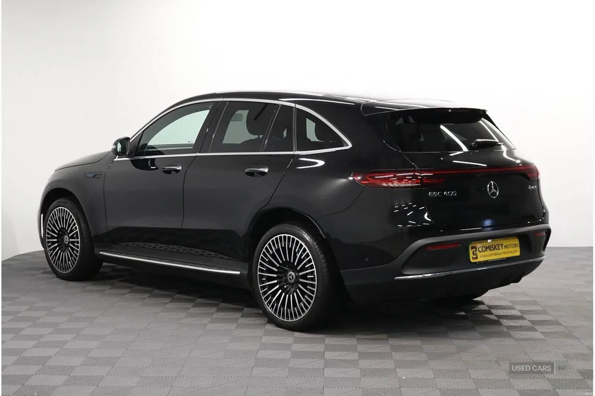 Mercedes-Benz EQC 400 AMG Line - Image 4