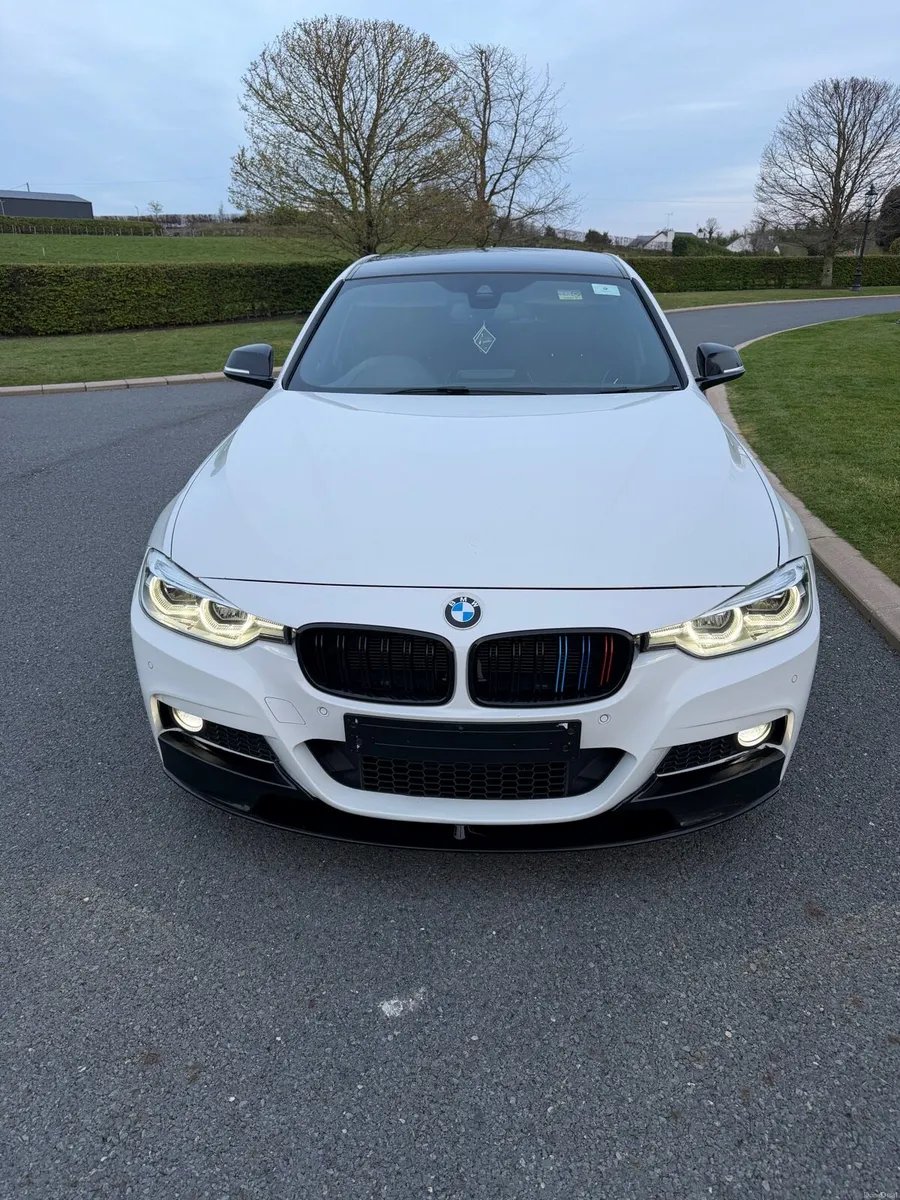 IRISH REG €16995 / 2017 BMW 318d MSPORT - Image 2