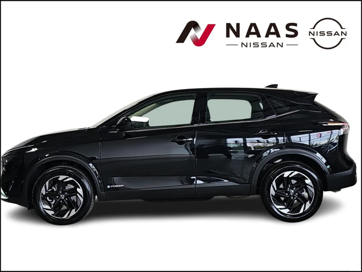 Nissan Qashqai E-POWER SV MY24 4DR A - Image 4