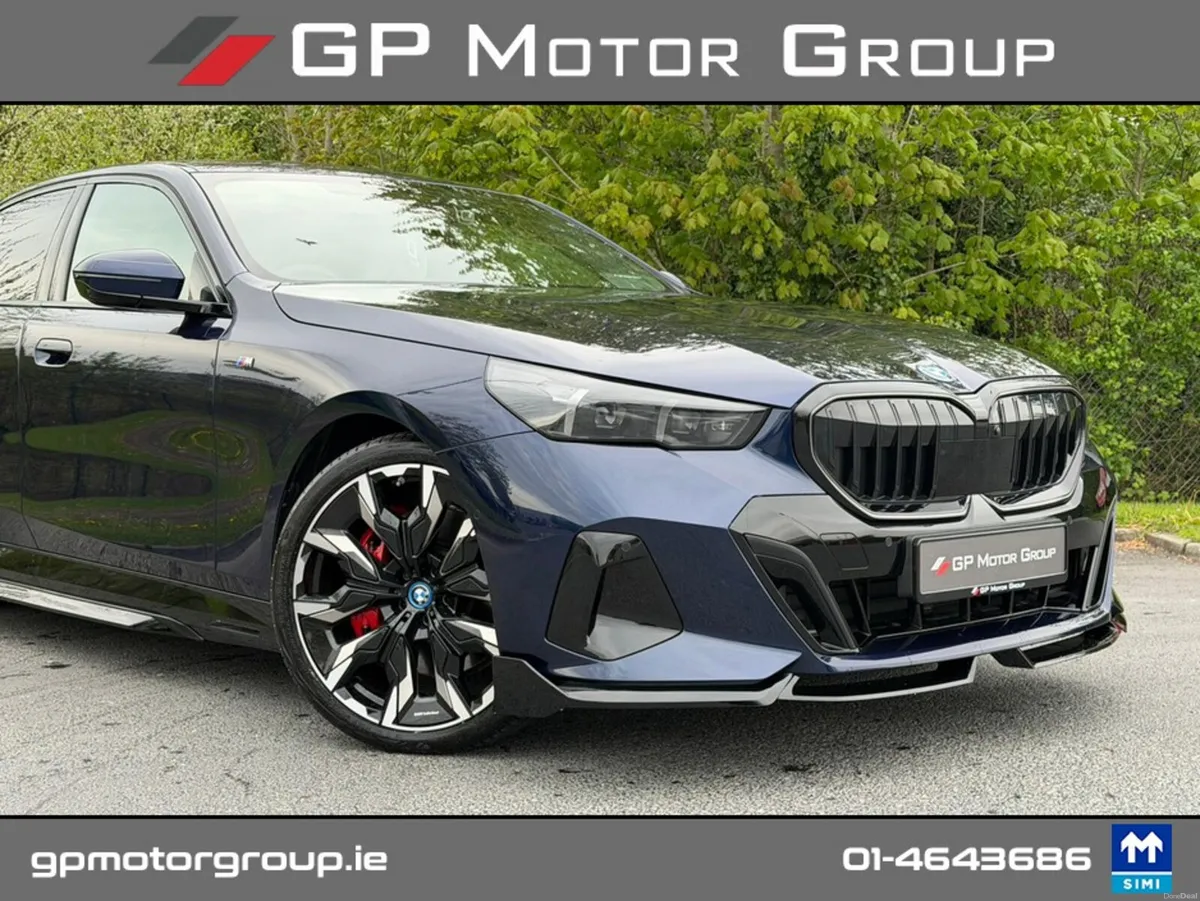 BMW 5-Series 550e XDRIVE M SPORT PRO M PERFORMANCE - Image 3