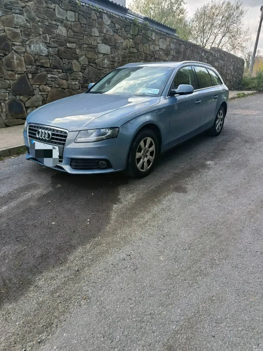 Audi A4 - Image 1