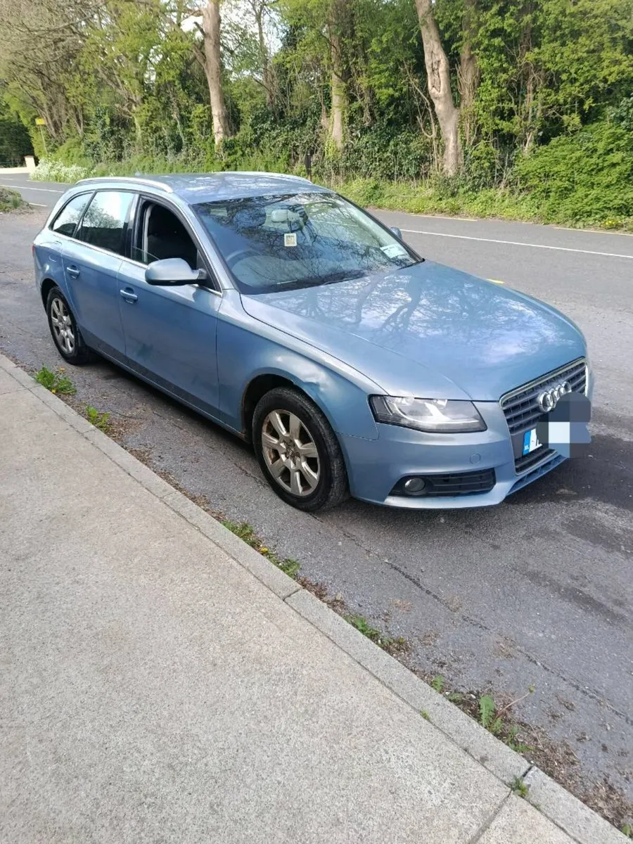 Audi A4 - Image 2