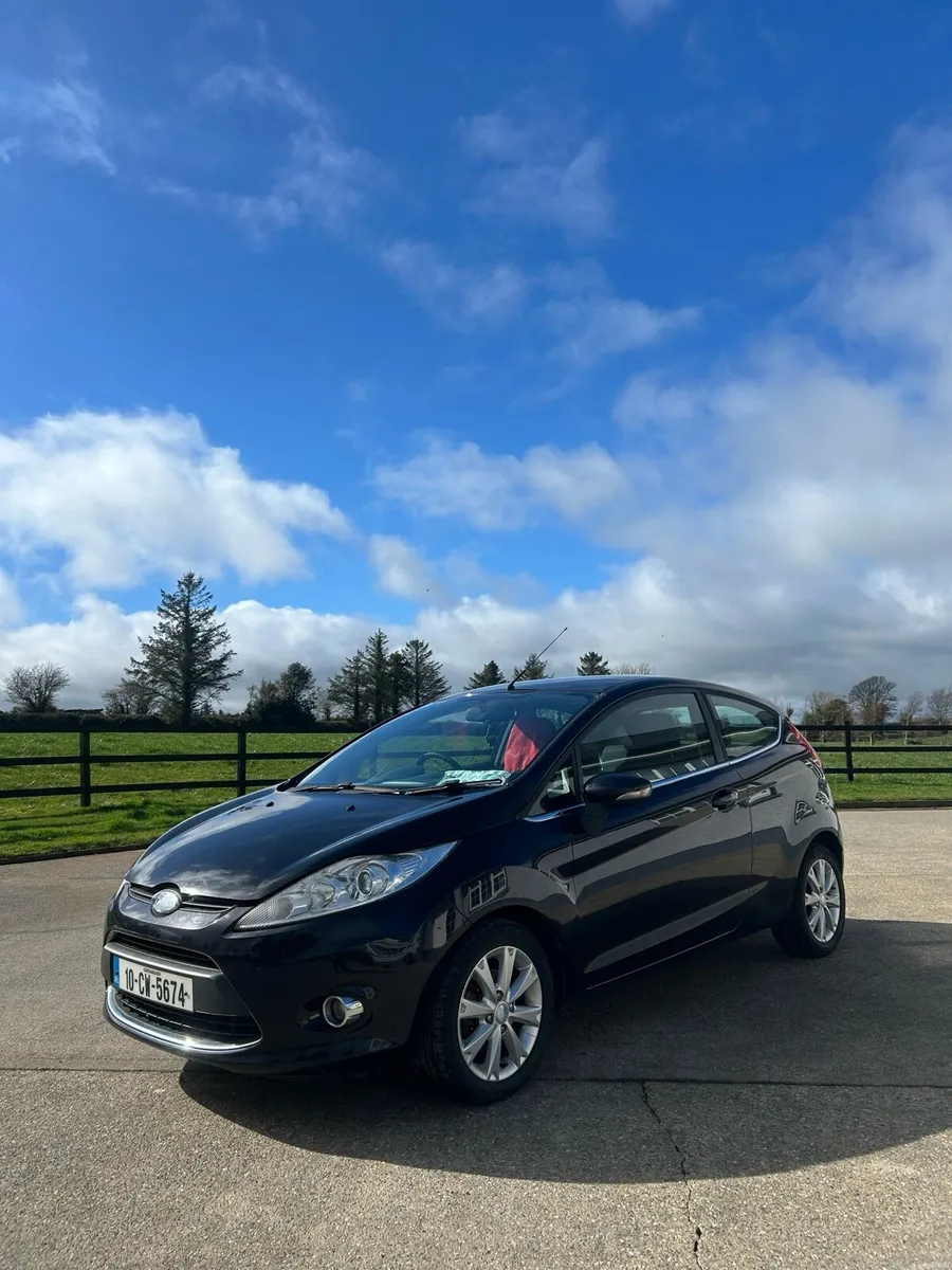 Ford fiesta - Image 4