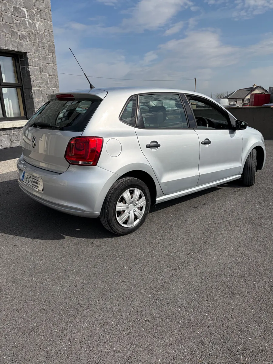 Volkswagen Polo 2011 - Image 4