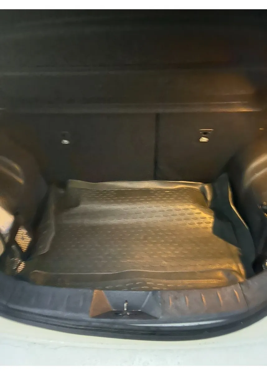 Nissan Leaf 2021 - Image 4