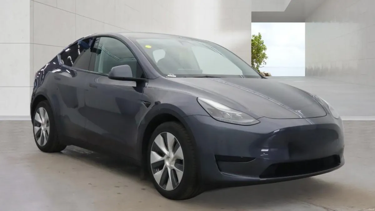 Tesla Model Y RWD 2023 - Image 1