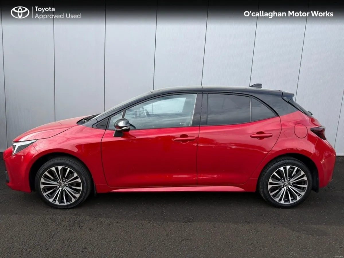 Toyota Corolla LUNA SPORT HB 4DR AUTO - Image 5